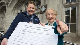 Review of garda participation in referendum photocall
