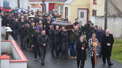 Tory Island pays tribute to its fallen king Patsy Dan Rodgers