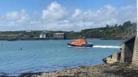 Five sailors recovering after yacht sinks off Sherkin Island in West Cork