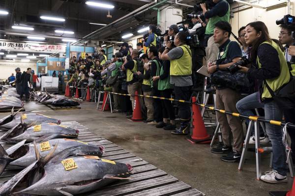 Tokyo’s famous fish market marks its last day in original location