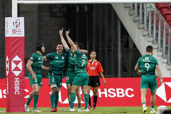Ireland secure historic win over Fiji to reach quarters at Singapore Sevens