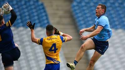 Dublin blitz Roscommon with late scoring spree in front of sparse Croke Park crowd 