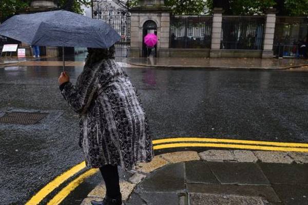 ‘Windy and changeable’ weather expected for Christmas weekend