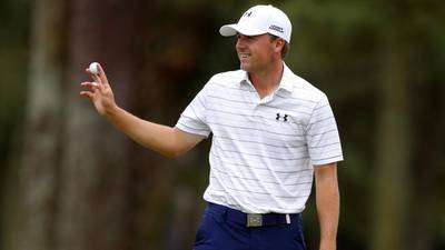 Merritt takes four-shot lead after record-equalling 61 as  Spieth finds form again