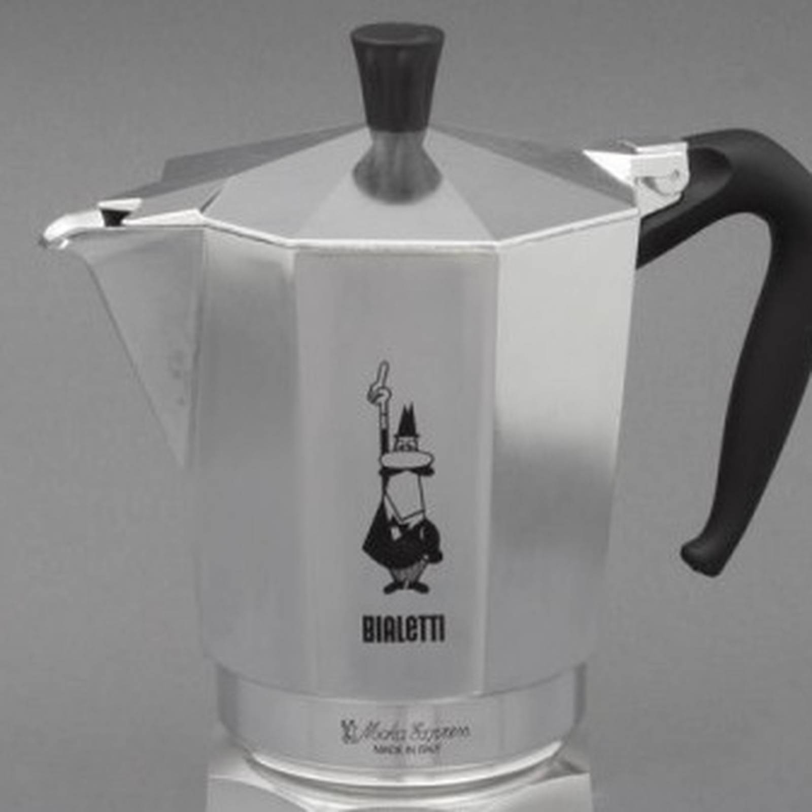 Verhandeling schroef Sandy Design Moment: Moka Express coffee pot created in 1933 – The Irish Times