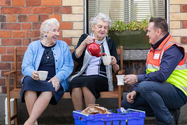 Tesco to offer free home delivery service to pensioners