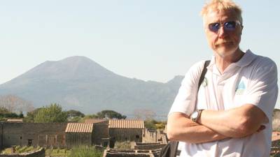 Happiness in Italy and eternal optimism in Pompeii