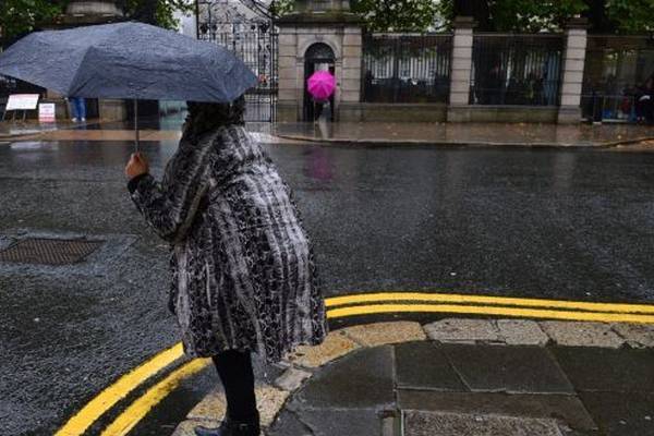 Warmer weekend ahead but showery conditions to persist