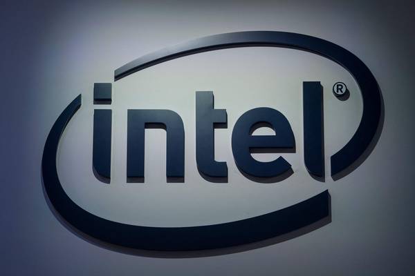 Intel reports drop in data centre revenue amid battle for market share