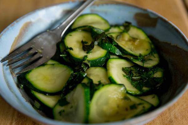 Courgettes with garlic and basil