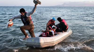 Greece appeals to EU to come up with migrant crisis strategy