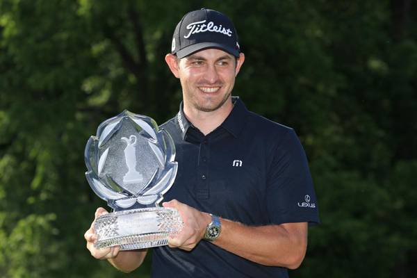 Patrick Cantlay swoops from the clouds to win in Ohio