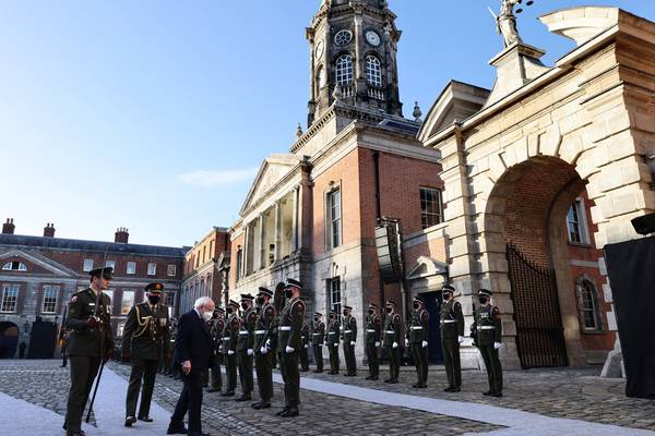 Dublin Castle ceremony marks 100 years since British handover of power