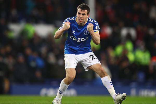 Séamus Coleman happy to take burden of criticism from Everton fans