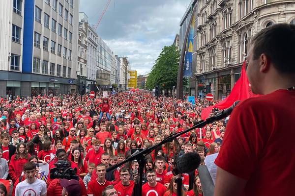 Large crowds take to Belfast streets in support of Irish language legislation