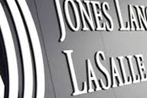 Directors at Jones Lang LaSalle share €5.42m
