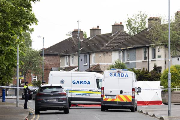 Gardaí appeal for taxi driver witnesses to fatal gangland shooting in Drimnagh