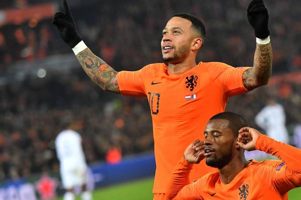 Netherlands keep hopes alive with French win as Germany relegated