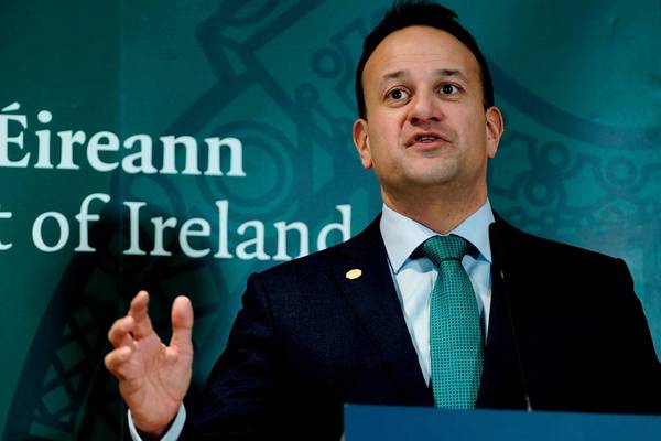 Varadkar says ‘bare bones’ trade deal may replace no-deal Brexit