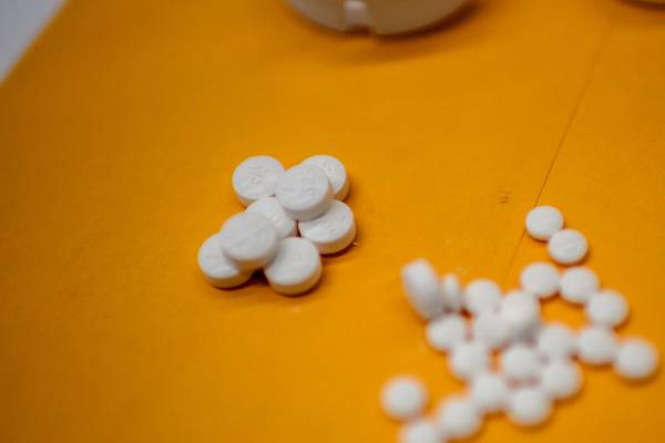 US opioid epidemic: drug companies reach $260m settlement