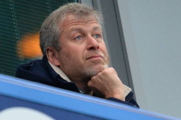 Premier League board disqualifies Chelsea owner Abramovich as a director