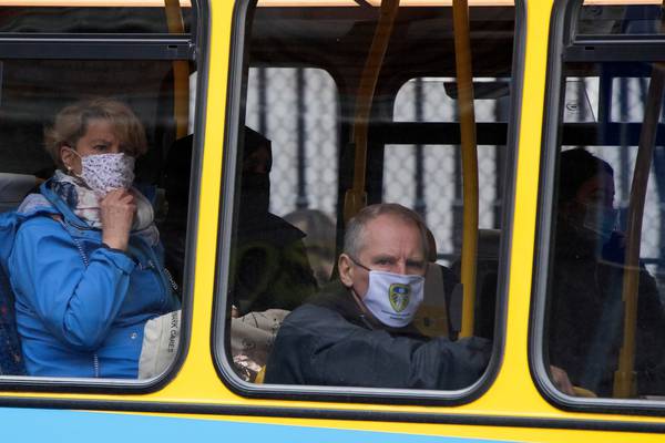 Consider penalties of €50 for not wearing masks and €200 for leaving county - Tánaiste