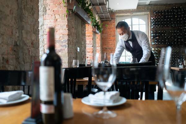 Indoor dining bookings to be limited to six people aged over 13