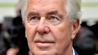 Former celebrity publicist Max Clifford (74) dies after collapsing in prison