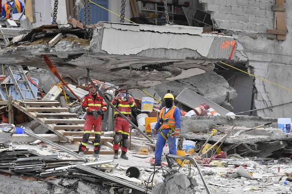 Aftershock rattles Mexico as search for survivors continues