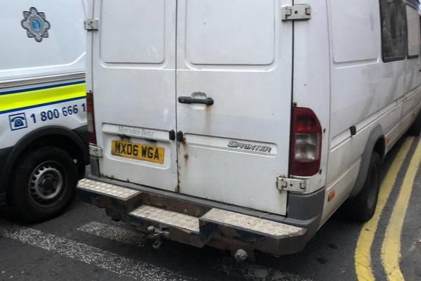 Van used to secure Dublin property did not display tax disc