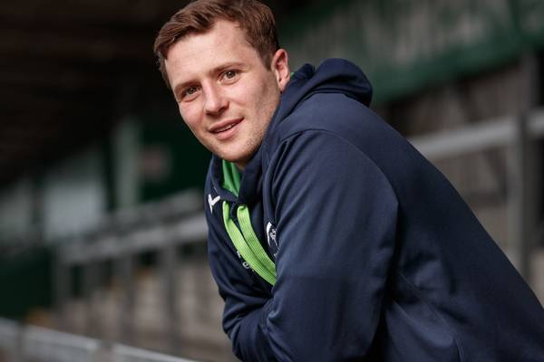 Jack Carty signs two-year contract extension at Connacht