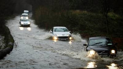 Authorities criticised as weather causes chaos