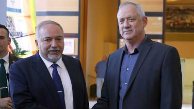 Israel opposition leaders in talks to oust Netanyahu as PM