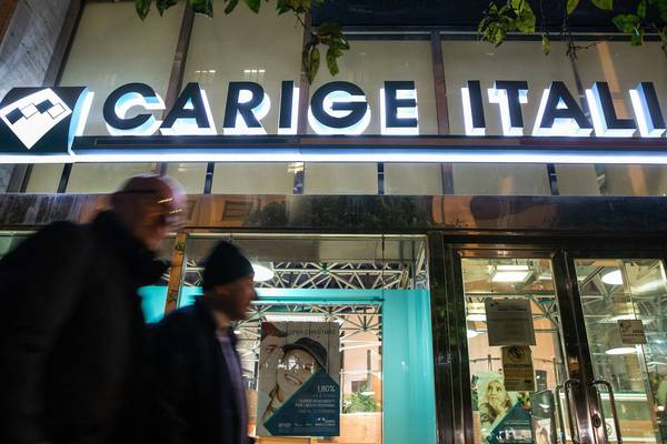 Italy blinks and guarantees Banca Carige’s future bond issues