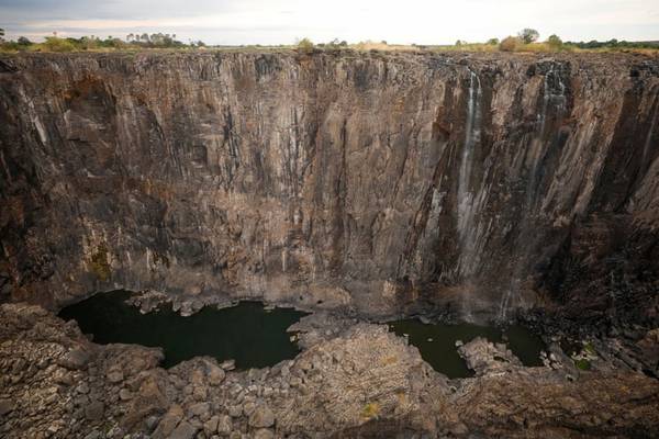 Victoria Falls shrinks to a trickle, feeding climate change fears