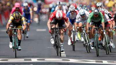 Tour de France: Dan Martin suffers after spill on stage eight