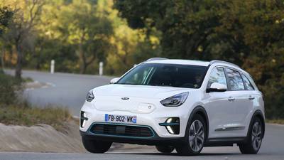 Kia’s electric Niro has star backing but wins no oscars on the road