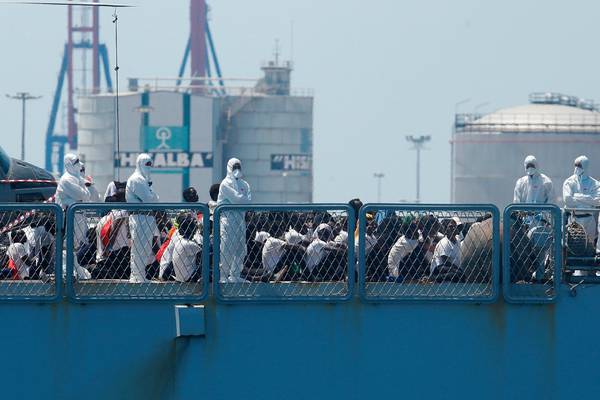 Migrant rescue ship Aquarius turned away by Italy arrives in Spain