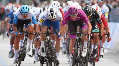 Arnaud Démare sprints to another Giro stage win