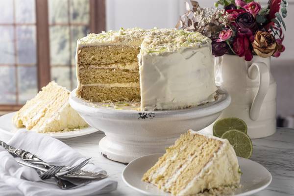 Roasted white chocolate and lime cake