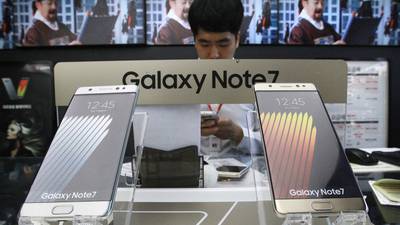 Samsung suspends production of  Note 7 smartphones