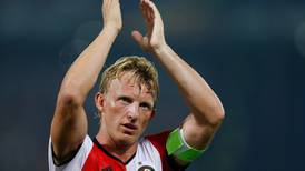 Feyenoord captain Dirk Kuyt happy to add to Manchester United struggles