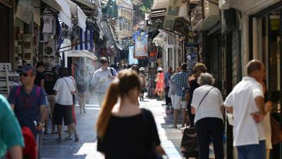 Greece’s cash-starved commerce is grinding to a halt