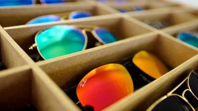 Factory staff scam Ray-Ban maker out of €190m