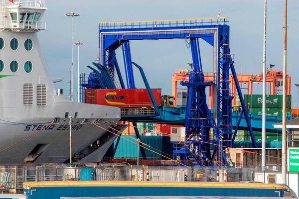 Brexit ends ‘landbridge’ route as Dublin Port records sharp fall in lorry freight