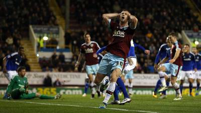 Championship: Burnley held as Middlesbrough close in