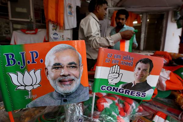 India’s poor offered smartphones and other freebies for votes
