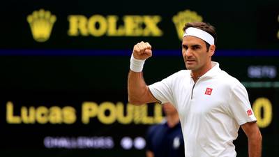 Roger Federer reaches fourth round for 17th time in 19 years