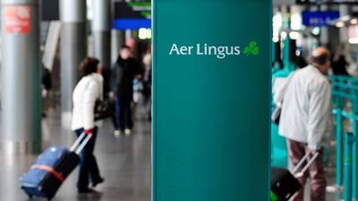 Aer Lingus passengers seeking lost luggage complain of no human contact from airline