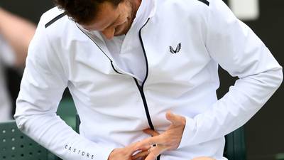 ‘I’m an idiot’: Andy Murray has tennis shoes stolen with wedding ring attached